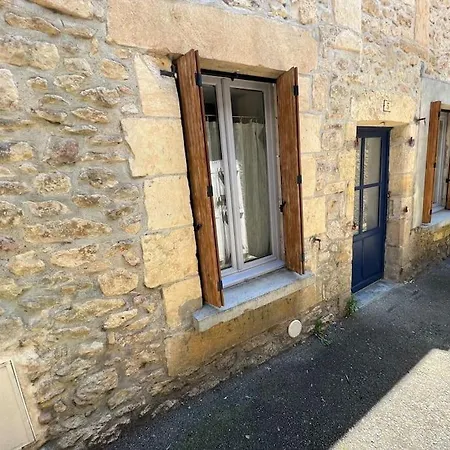 Lascaux Apartment